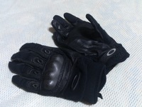 Oakley factory pilot glove