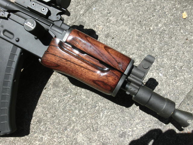 KSC AKS74U用ウッドハンドガードの完成！