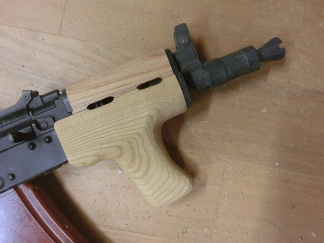 次世代AKS74N用ウッドハンドガードの製作、荒加工完了！