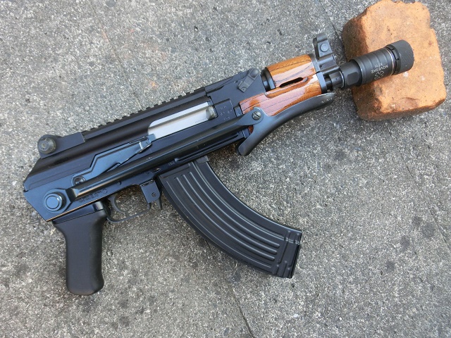 次世代AK102レイル取り付け加工とKSC　Vz61用ウッドグリップの製作！