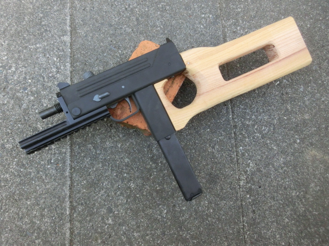 次世代AKS74Nウッドハンドガードの製作！