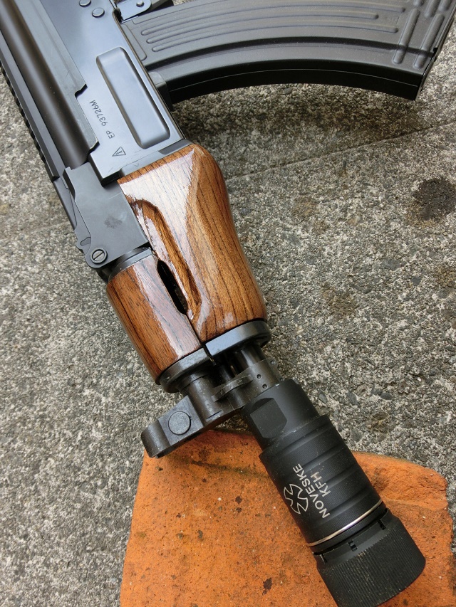 次世代AKS74Nウッドハンドガードの荒加工完了と次世代AK用ストックレススリングポイントの製作！