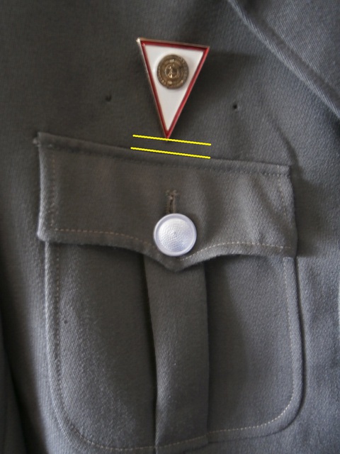 東ドイツ軍　士官学校卒業章