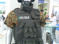 警察官装備品展覧会(3)