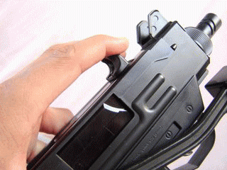 アカデミーまつり(7)~隠しダマのmicro UZI