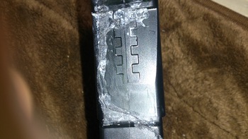 417マガジン割れ