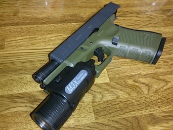 G19 ライト装着