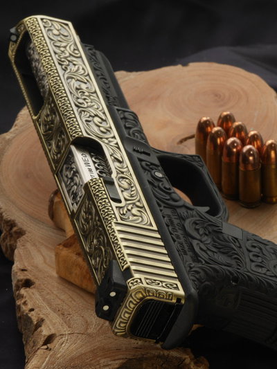 Glock G34 engraved