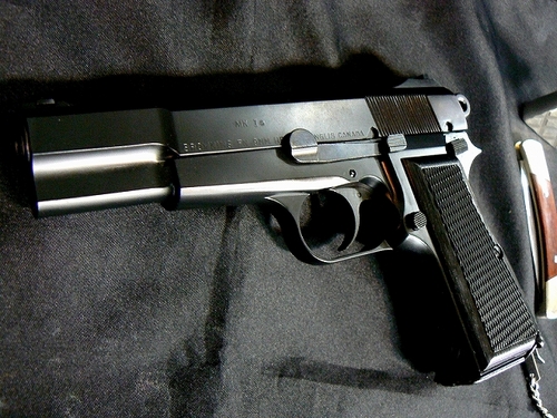 FNブローニングと言う銃