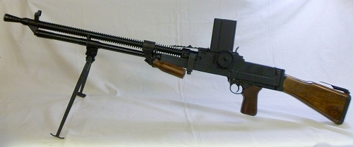 チェコ機関銃