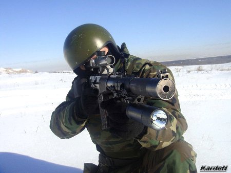 旧ソ連製特殊部隊向けの特殊消音銃