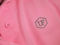 【新製品】アーバンフォースの、ハローキティピンクのポロシャツ