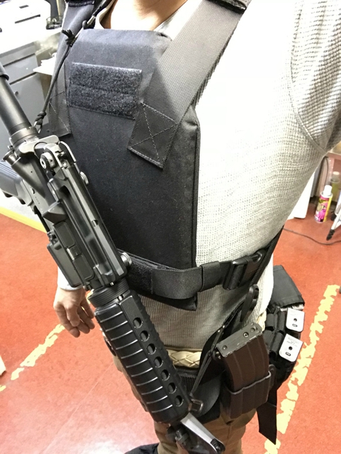 ライトな装備には見えない ライトな装備には見えない