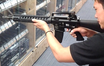 日本限定販売FN刻印仕様 M16A4 BOLT B.R.S.S.(電動ブローバック) 日本限定販売FN刻印仕様 M16A4 BOLT B.R.S.S.(電動ブローバック)