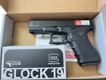 UMAREX Glock19 Gen4入荷しました!! UMAREX Glock19 Gen4入荷しました!!
