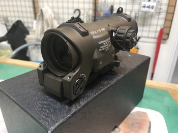 ELCAN SpectorDRタイプ 1-4倍スコープ入荷! ELCAN SpectorDRタイプ 1-4倍スコープ入荷!