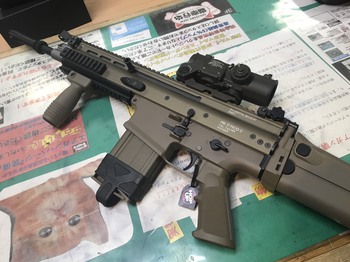 ELCAN SpectorDRタイプ 1-4倍スコープ入荷! ELCAN SpectorDRタイプ 1-4倍スコープ入荷!