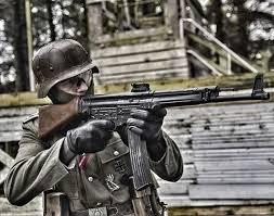 第二次世界大戦下のドイツで生まれた名銃―AGM製 MP44(STG44)が入荷しました！