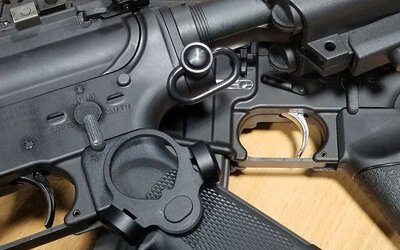 東京マルイ M4MWSシリーズ対応のQDスリングスイベル 東京マルイ M4MWSシリーズ対応のQDスリングスイベル