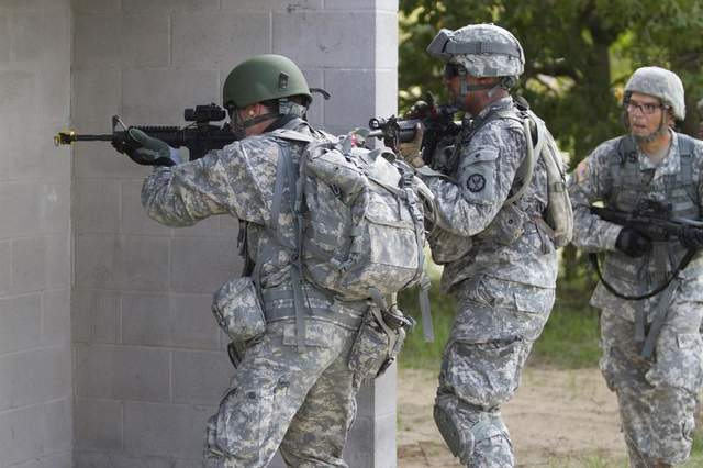 米陸軍、人口 2,000 万人以上の巨大都市での戦闘を見据える 米陸軍、人口 2,000 万人以上の巨大都市での戦闘を見据える