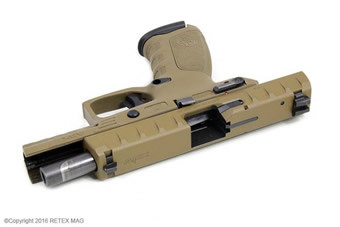 アメリカ軍の新制式ハンドガン「MHS」に対応したベレッタ・APXの写真が公開