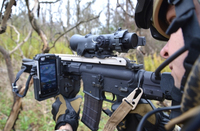 Colt カナダの小銃用スマホ統合デバイス「SWORD」に GD カナダの VMF I/F を組み込みへ