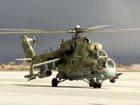 Mi-24 戦闘ヘリコプターの初飛行から 45 周年