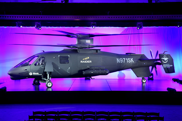 シコルスキー社、新型軍用ヘリコプター「S-97 レイダー」の試作機を公開