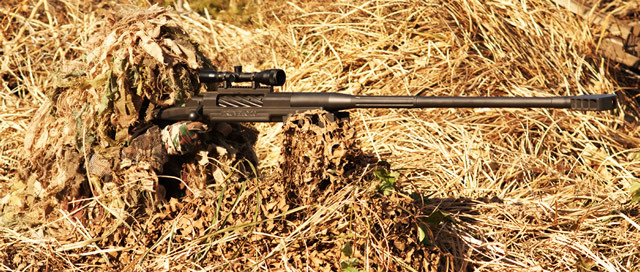 南アフリカのツルベロ社が各国軍での需要を見込み、イスパノ20×110mm弾を使用する対物狙撃銃を再設計