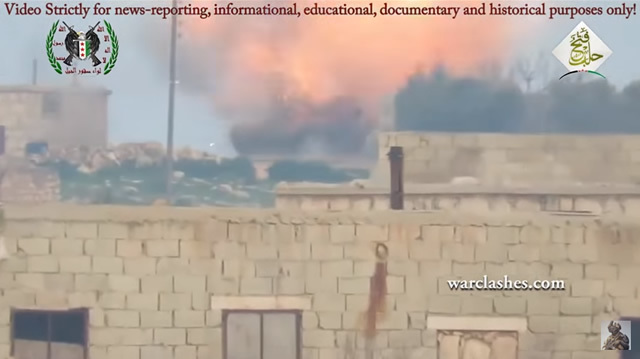 自由シリア軍 (FSA) 「戦車ハンター」による対戦車ミサイルを使った T-90 戦車への攻撃映像