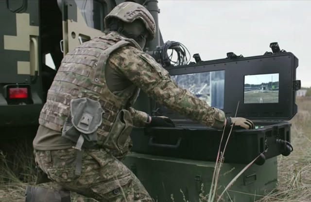 ウクライナ国営企業が小型の戦術多用途陸上無人機「ファントム」を発表