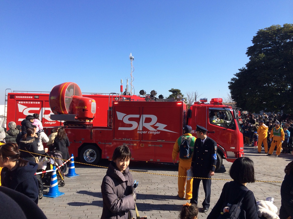 横浜消防出初式2016