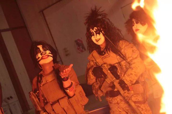 |´-(ェ)-`){ PEACE COMBAT Vol.7。