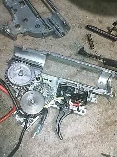 次世代M4カスタム施工品のOH。
