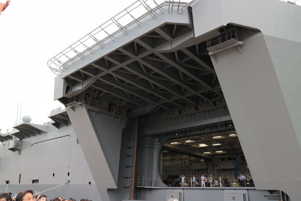 護衛艦かが 一般公開1 護衛艦かが 一般公開1