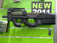 IWA 2011にてWE P90が展示されていた模様。