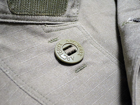 かっこいいコンシャツ! (Arc’teryx leaf Assault Shirt AR) かっこいいコンシャツ! (Arc’teryx leaf Assault Shirt AR)