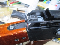 AK47のコッキングレバー修理