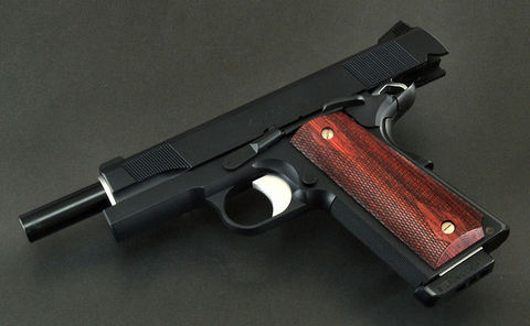 WA-base LES BAER 1911 ULTIMATE TACTICAL CARRY のつづき