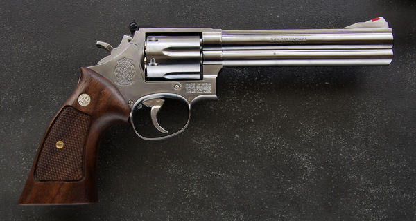 MKK S&W M686 DISTINGUISHED COMBAT MAGNUM STAINLESS 6inch