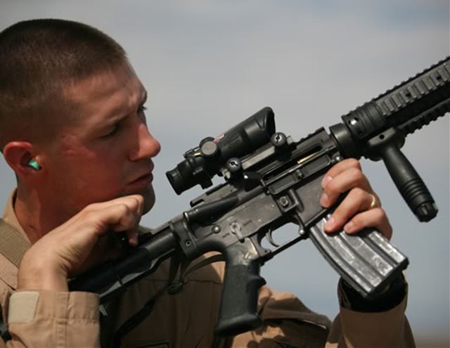現行の一般海兵のライフル。