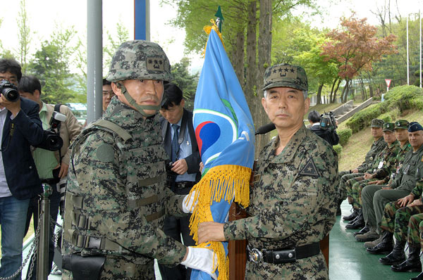 【軍装ネタ】韓国軍でハートロック参加する装備を考えるスレ