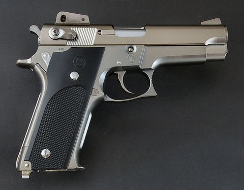 MGC SMITH & WESSON M659