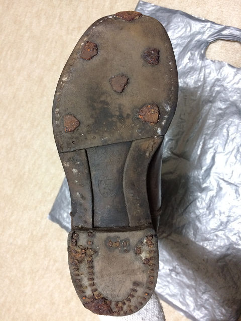 祖父が使用した陸軍官給長靴を修復Part1：洗浄編【祖父が遺したもの】