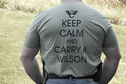 ウィルソンコンバットのTシャツ