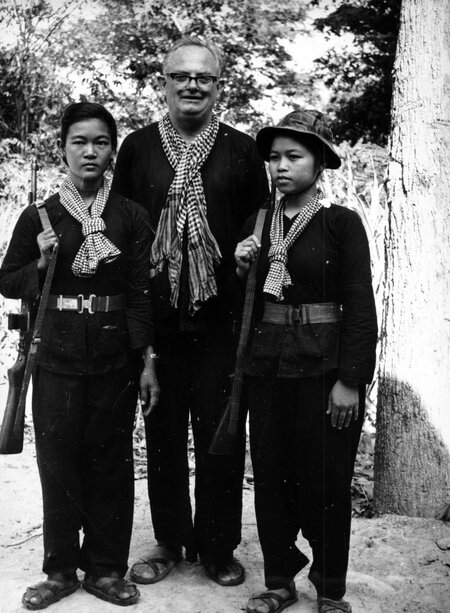 買い限定 南ベトナム民族解放戦線メダル - ミリタリー