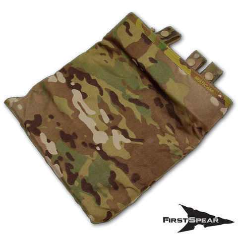 自衛隊訓練装備品のAGGRESSOR-GROUP:CSM DROP DUMP POUCH
