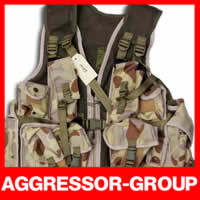AUS DESERT CAMO VEST 在庫中！！