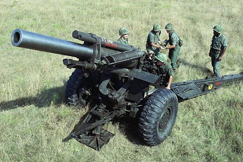155mm榴弾砲用砲弾コンテナ