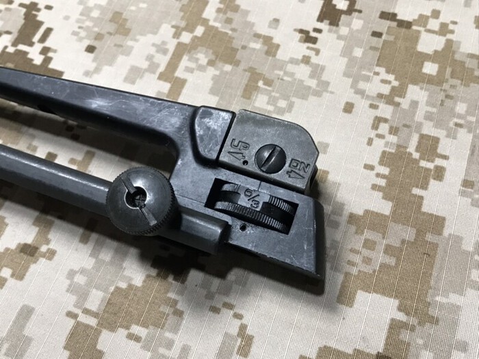 BLACK LINE - blog:実物 米軍官給品 M4/M16 キャリングハンドル 放出品